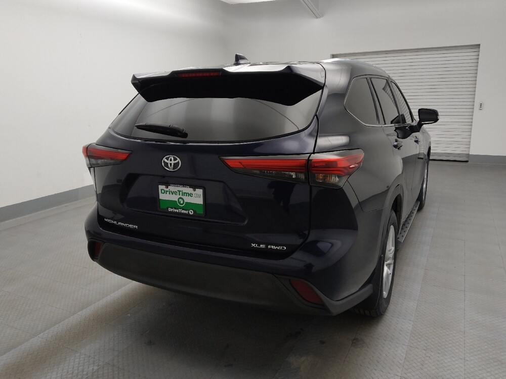 2021 Toyota Highlander in Lakewood, CO 80215 - 18099967 7