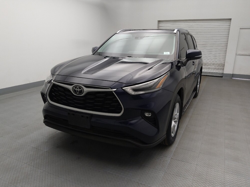 2021 Toyota Highlander in Lakewood, CO 80215 - 18099967 15