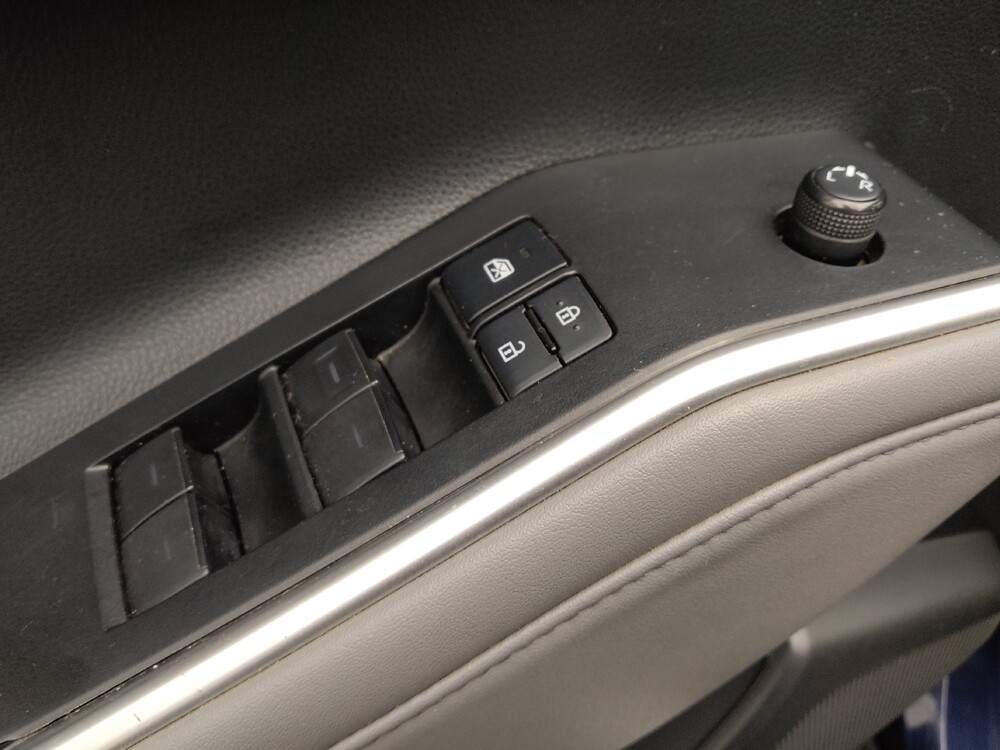 2021 Toyota Highlander in Lakewood, CO 80215 - 18099967 27