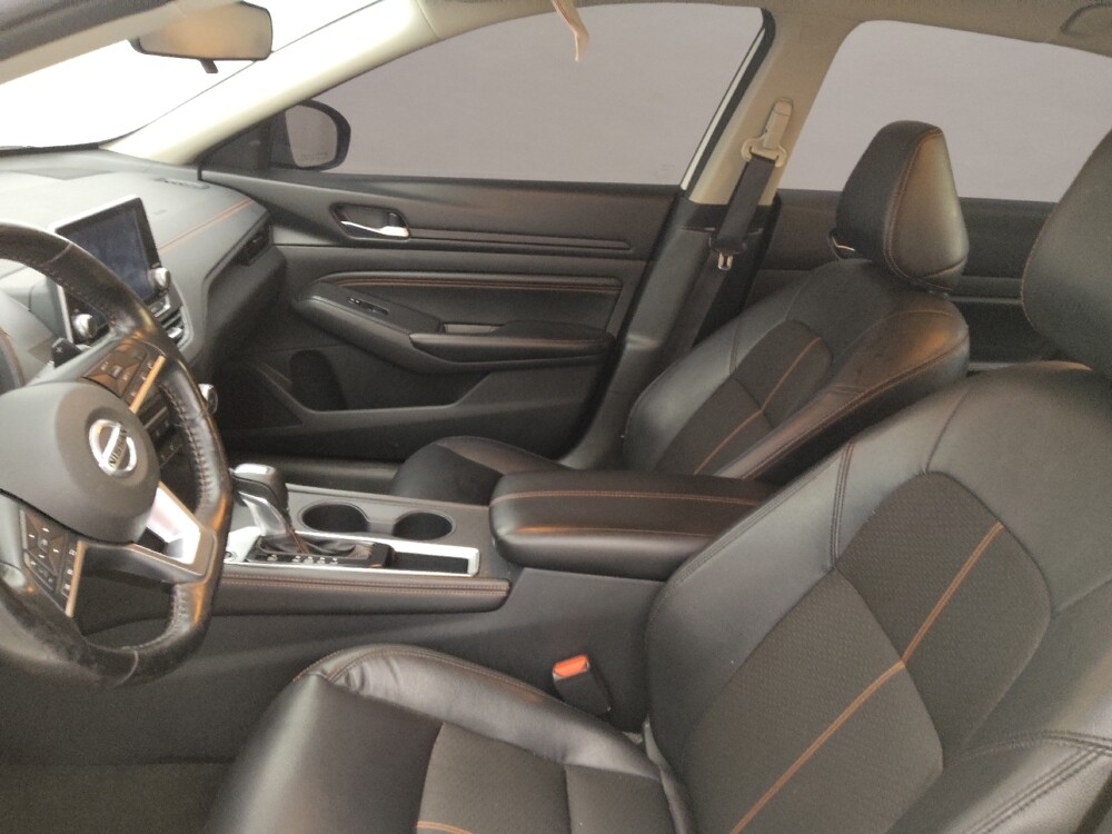 2022 Nissan Altima in Metairie, LA 70006 - 18099976 17
