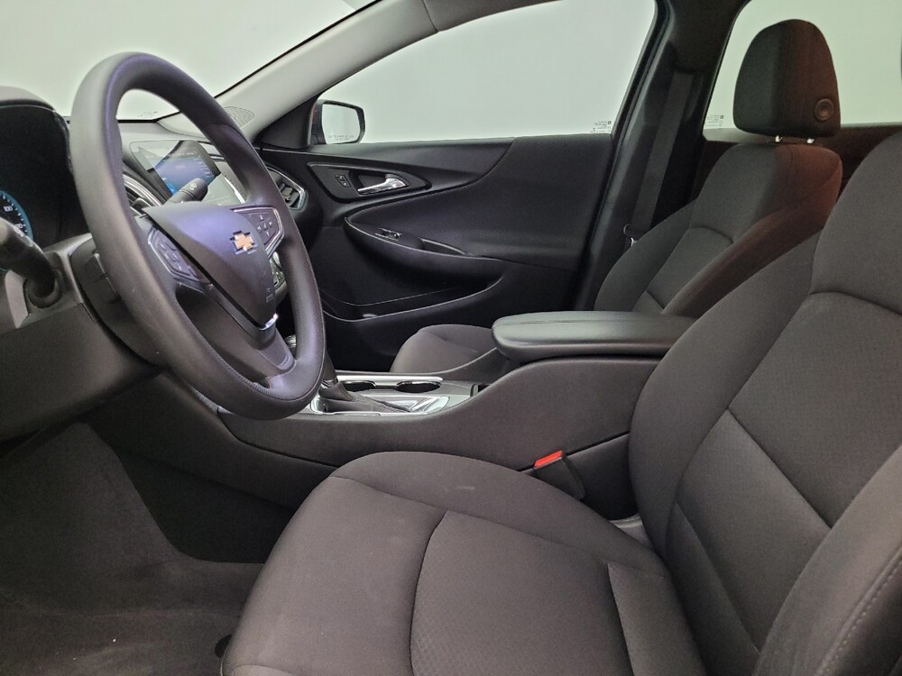 2019 Chevrolet Malibu in Metairie, LA 70006 - 18099979 17