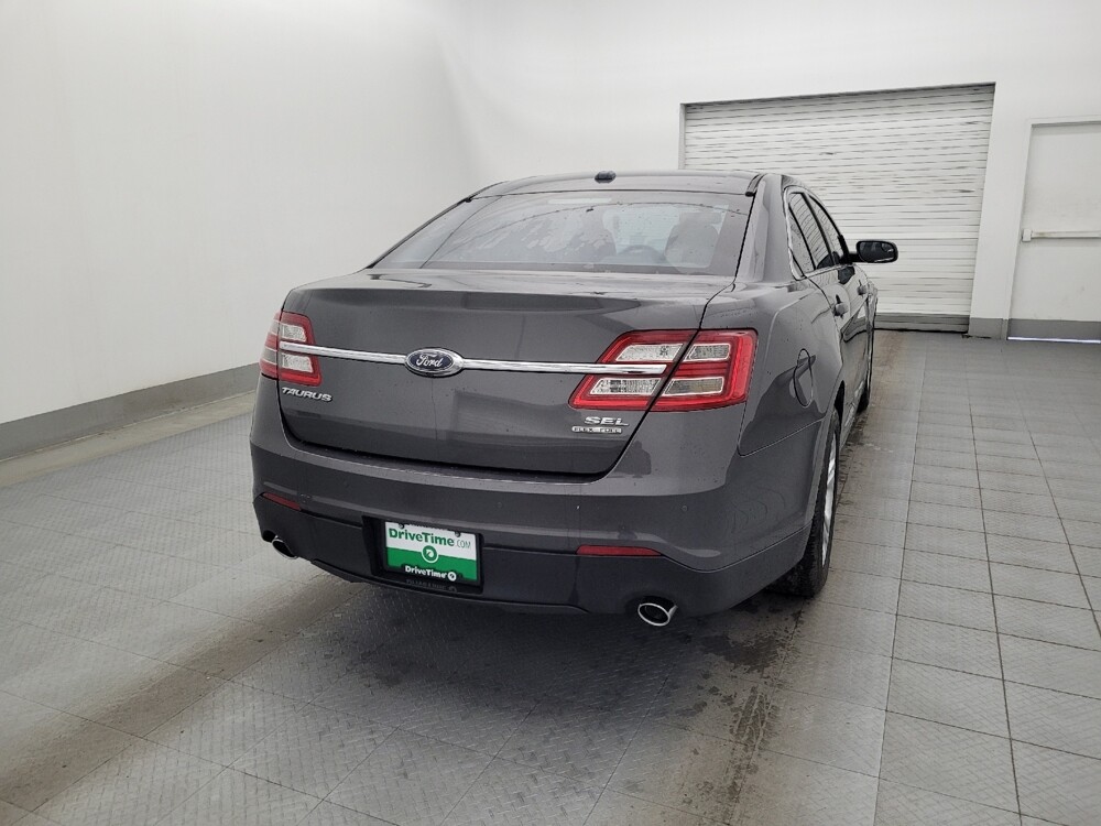 2017 Ford Taurus in Metairie, LA 70006 - 18099980 7