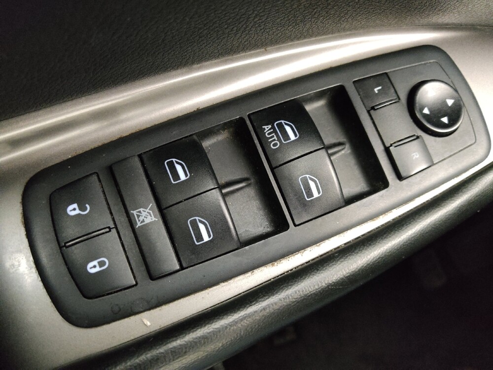 2018 Dodge Journey in Metairie, LA 70006 - 18099984 27