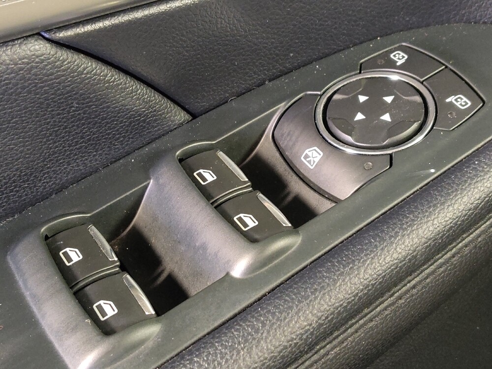 2018 Ford Explorer in Metairie, LA 70006 - 18099988 27