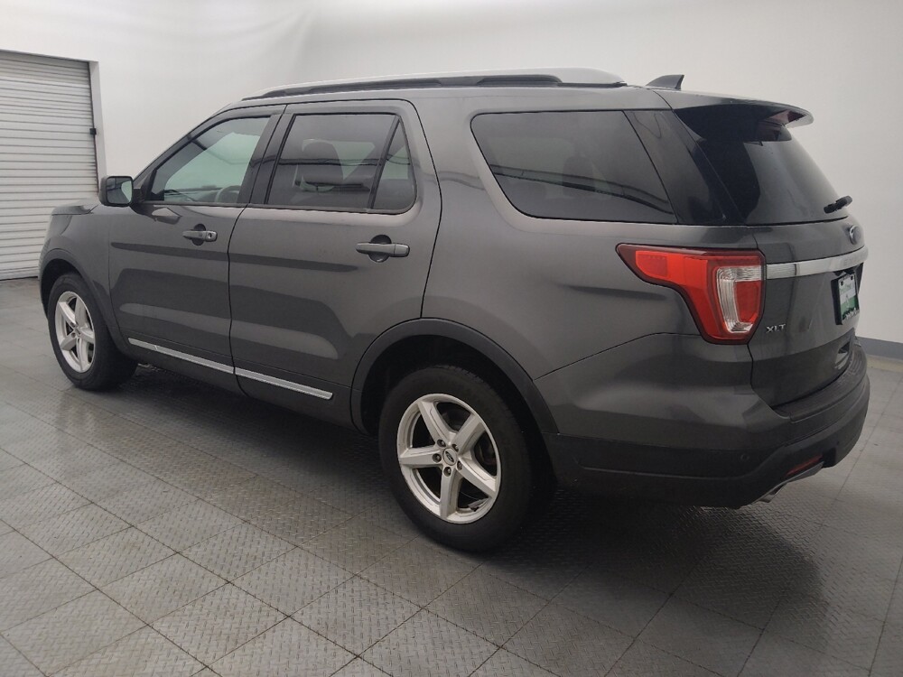 2018 Ford Explorer in Metairie, LA 70006 - 18099988 3
