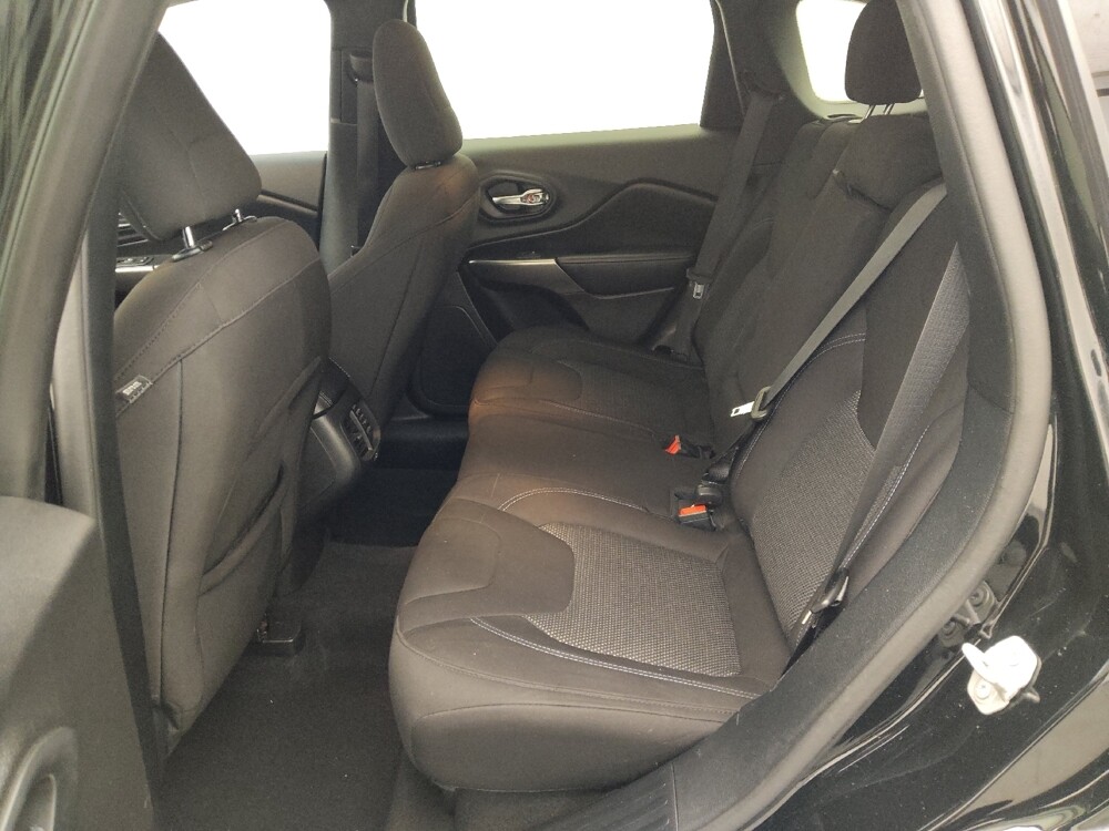 2020 Jeep Cherokee in Metairie, LA 70006 - 18099990 18