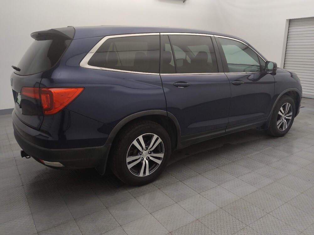2018 Honda Pilot in Metairie, LA 70006 - 18099993 10