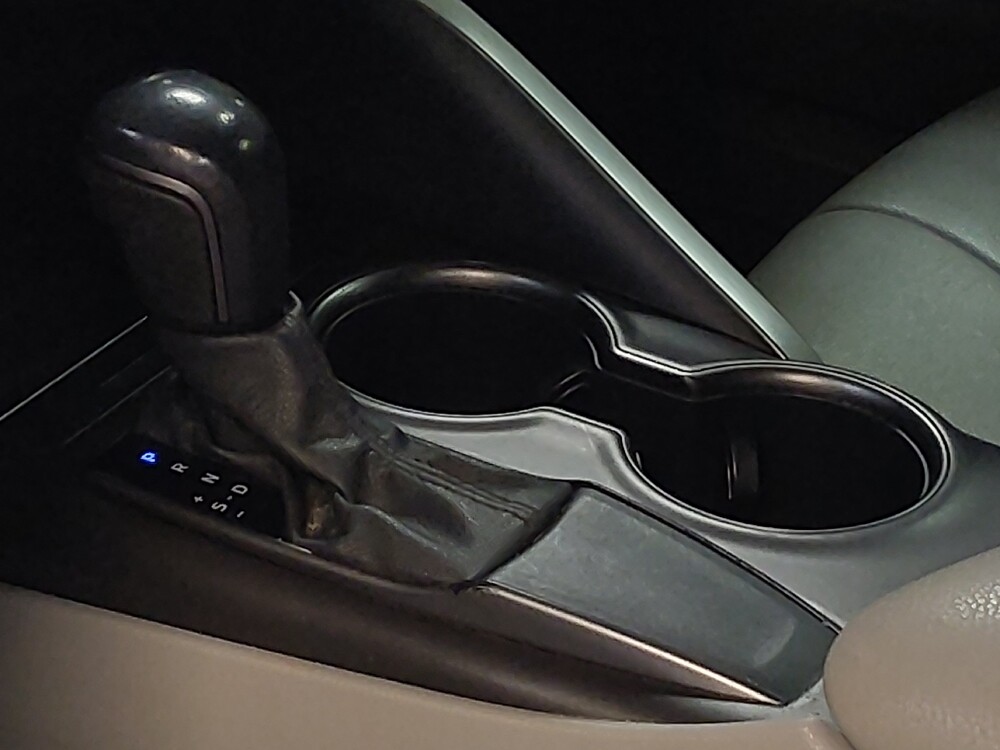 2021 Toyota Camry in Metairie, LA 70006 - 18099994 26