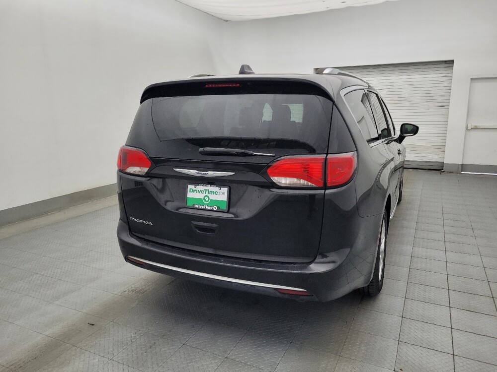 2020 Chrysler Pacifica in Metairie, LA 70006 - 18099995 7