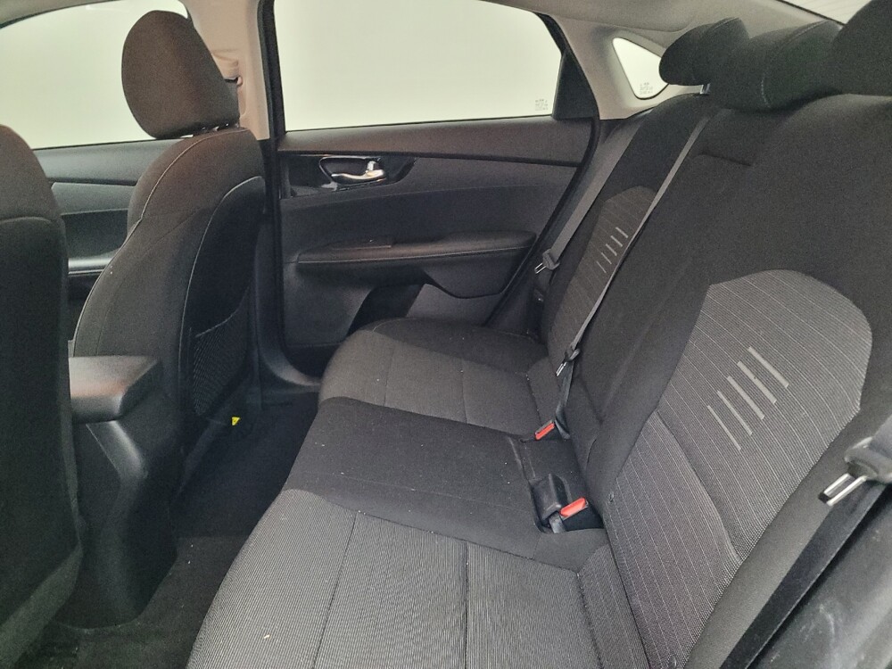 2019 Kia Forte in Metairie, LA 70006 - 18099996 18