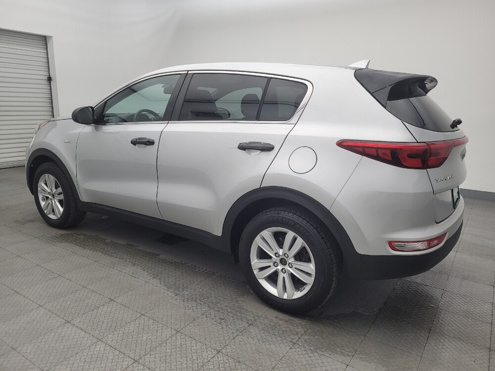 2019 Kia Sportage in Metairie, LA 70006 - 18099998 3