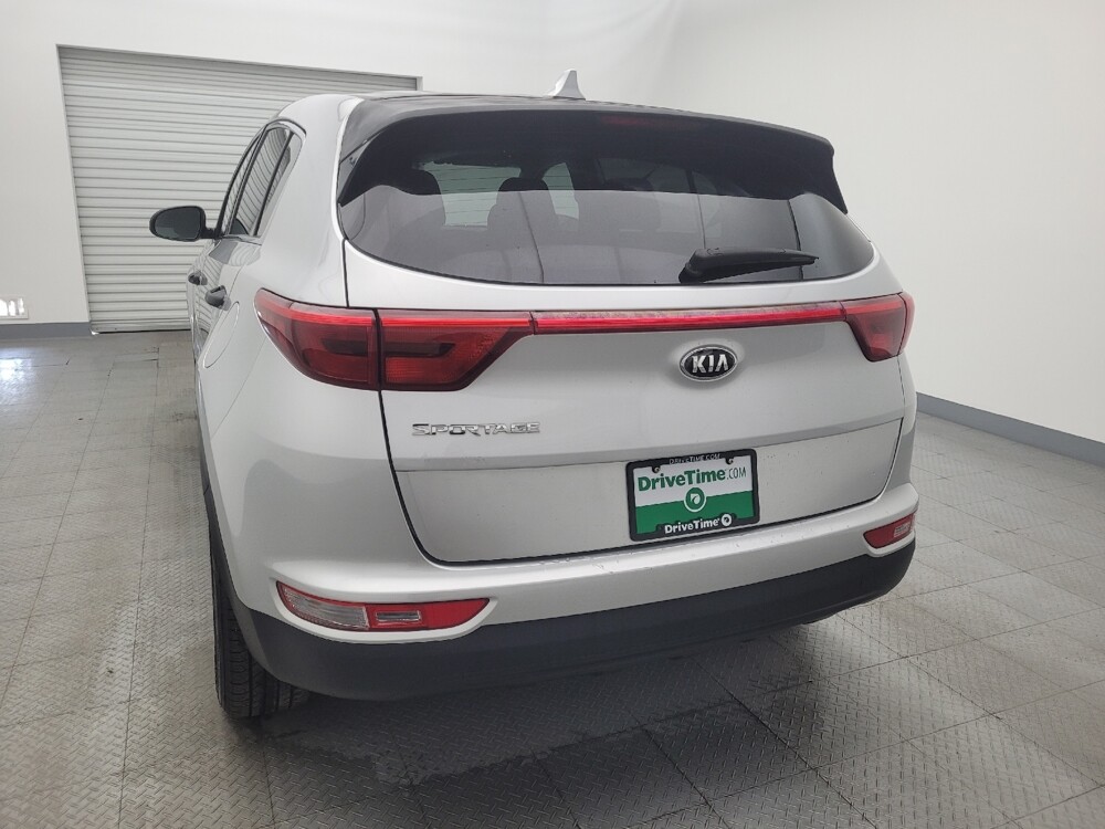 2019 Kia Sportage in Metairie, LA 70006 - 18099998 6