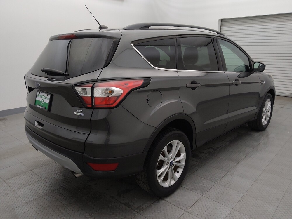 2018 Ford Escape in Metairie, LA 70006 - 18099999 9