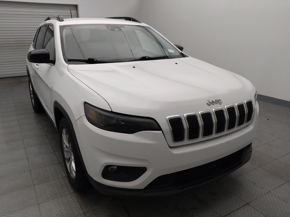 2022 Jeep Cherokee in Metairie, LA 70006 - 18100001 14