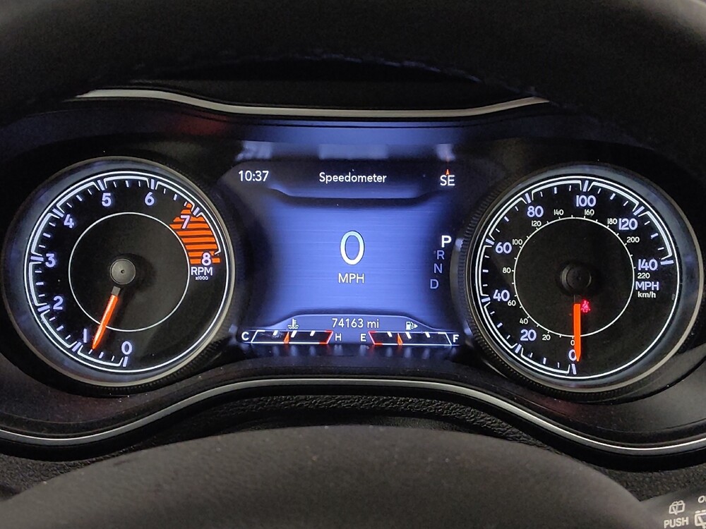 2022 Jeep Cherokee in Metairie, LA 70006 - 18100001 23