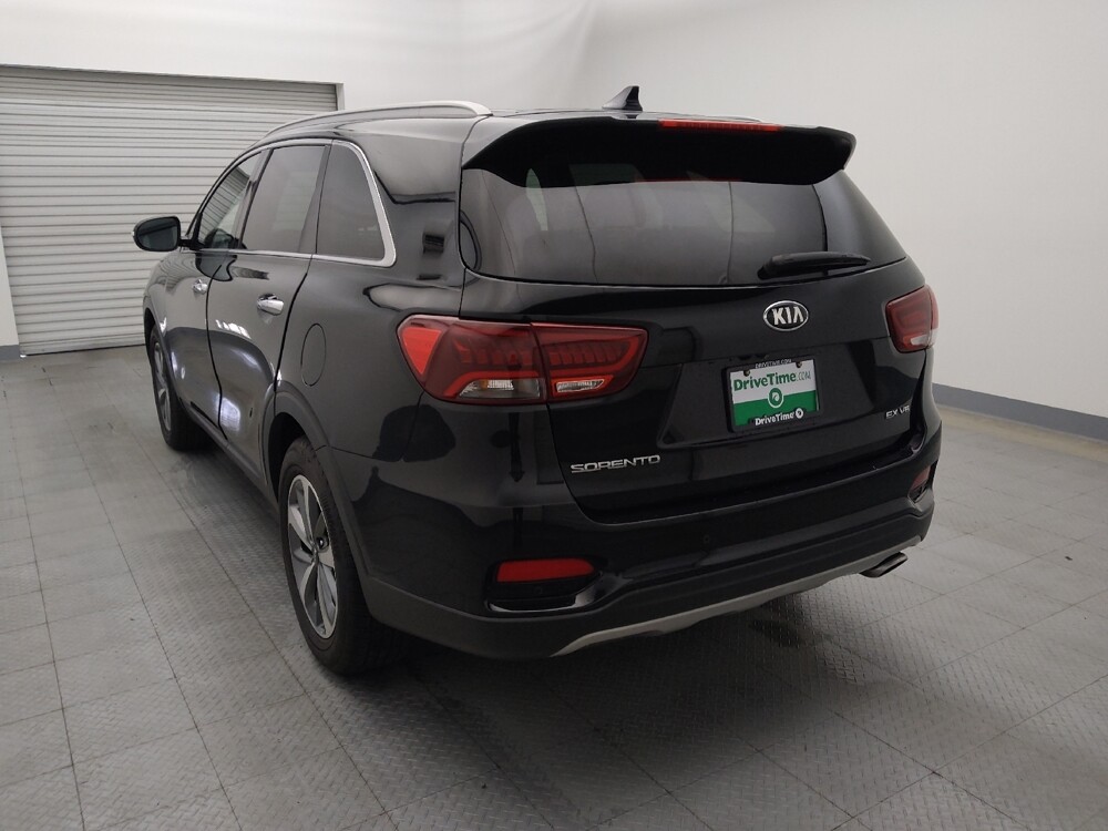 2019 Kia Sorento in Metairie, LA 70006 - 18100002 6