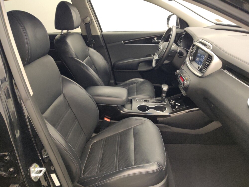 2019 Kia Sorento in Metairie, LA 70006 - 18100002 21