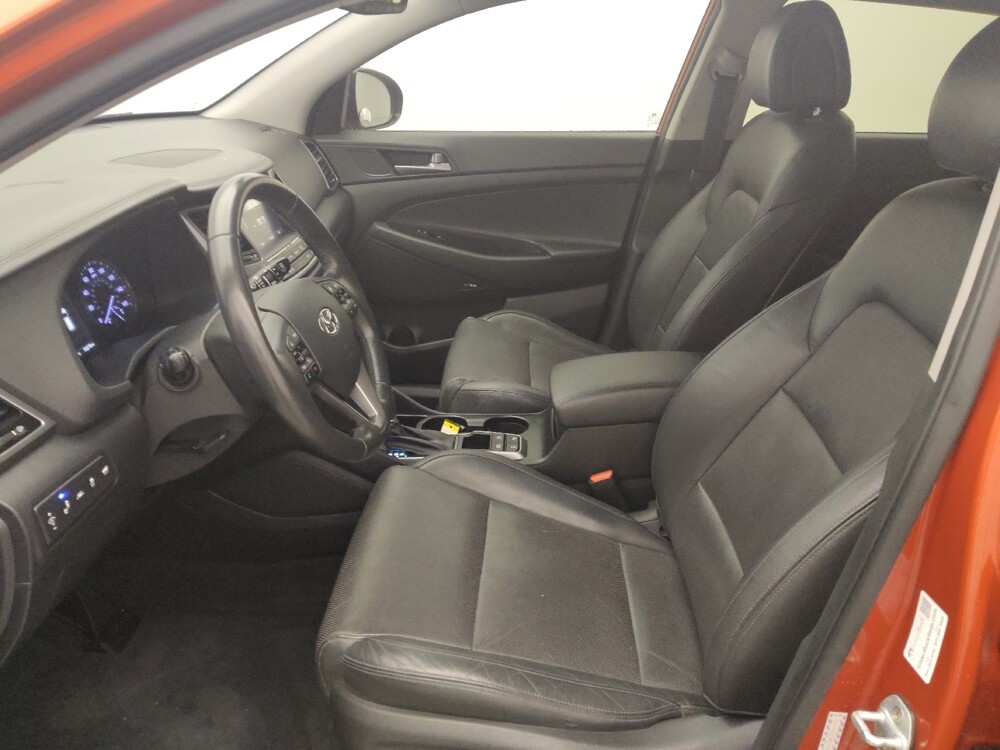 2017 Hyundai Tucson in Metairie, LA 70006 - 18100003 17
