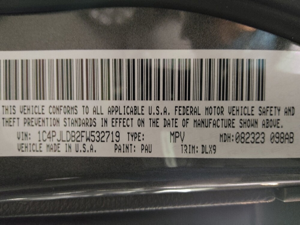 2015 Jeep Cherokee in Metairie, LA 70006 - 18100005 33