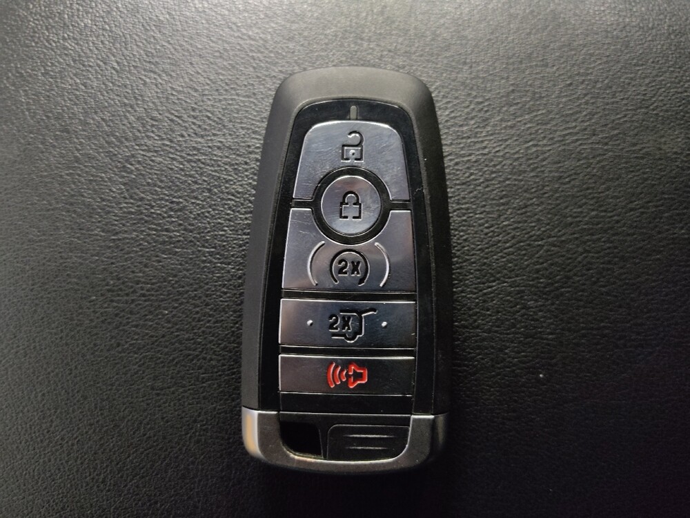 2018 Ford Edge in Metairie, LA 70006 - 18100006 32