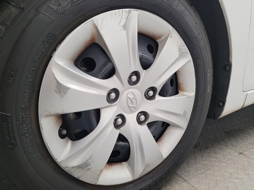 2016 Hyundai Elantra in Riverside, CA 92504 - 18100014 31