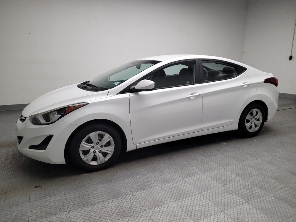 2016 Hyundai Elantra in Riverside, CA 92504 - 18100014 2