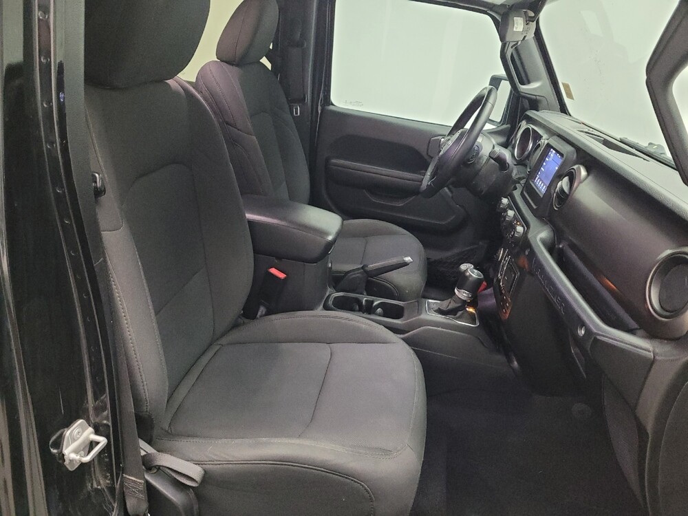 2020 Jeep Wrangler in El Cajon, CA 92020 - 18100015 21