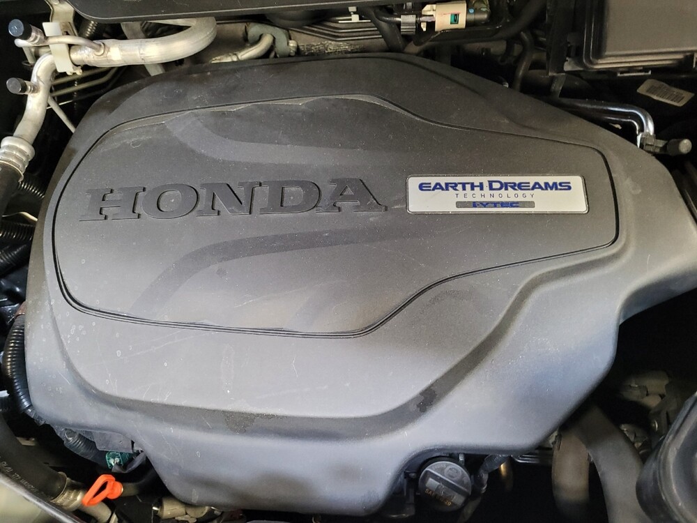 2016 Honda Pilot in Riverside, CA 92504 - 18100020 30