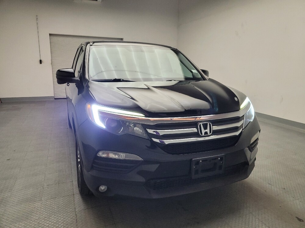 2016 Honda Pilot in Riverside, CA 92504 - 18100020 14