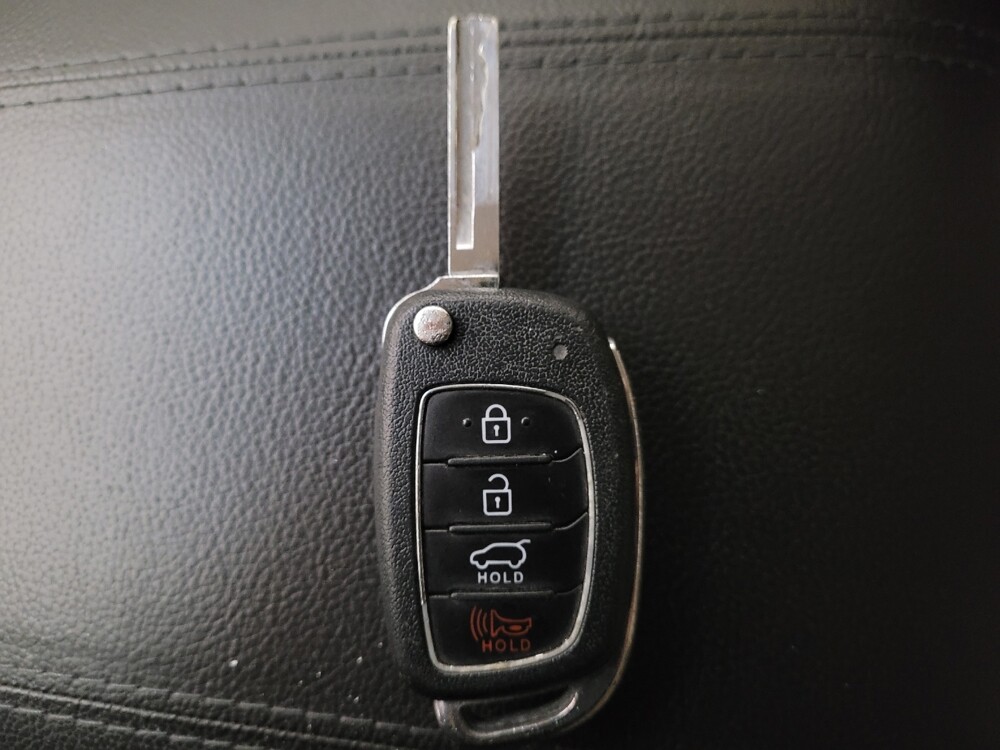 2017 Hyundai Santa Fe in El Cajon, CA 92020 - 18100021 32