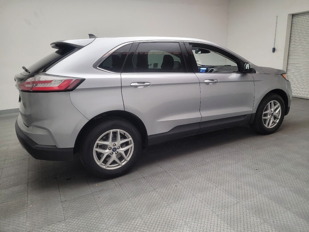 2022 Ford Edge in Downey, CA 90241 - 18100022 10