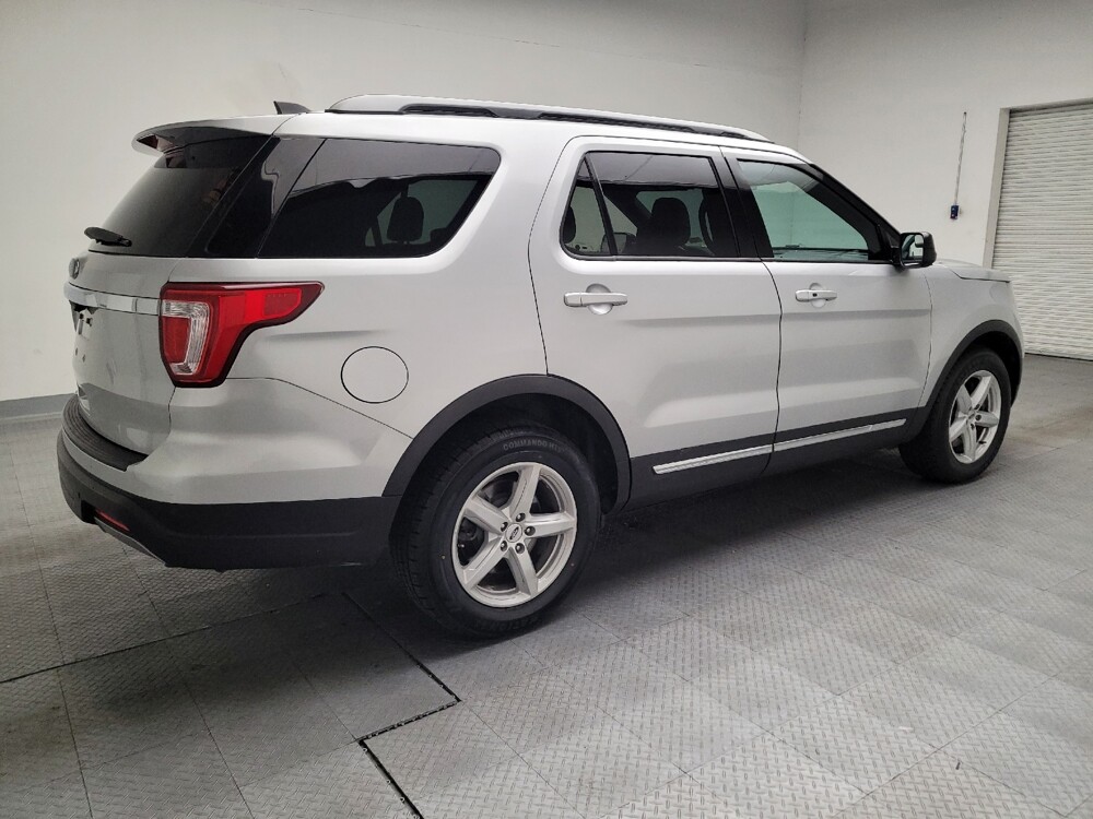 2019 Ford Explorer in Downey, CA 90241 - 18100025 10