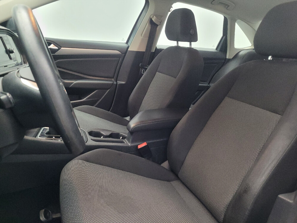 2019 Volkswagen Jetta in Columbus, GA 31909 - 18100026 17