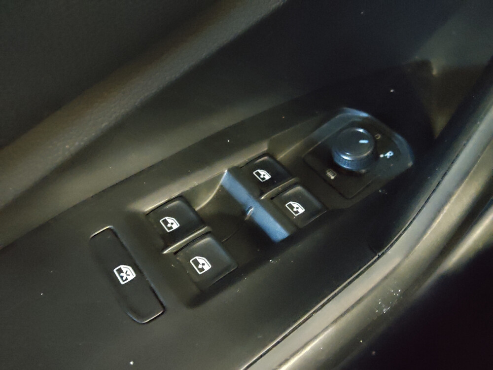 2019 Volkswagen Jetta in Columbus, GA 31909 - 18100026 27