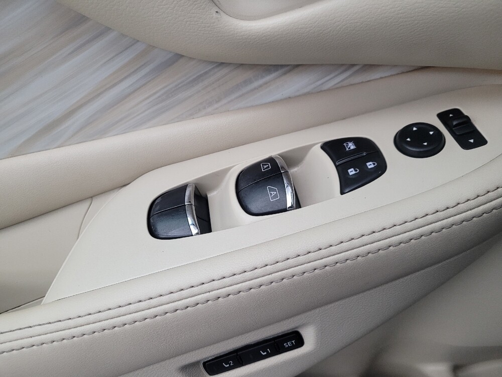 2017 Nissan Murano in Memphis, TN 38128 - 18100029 27