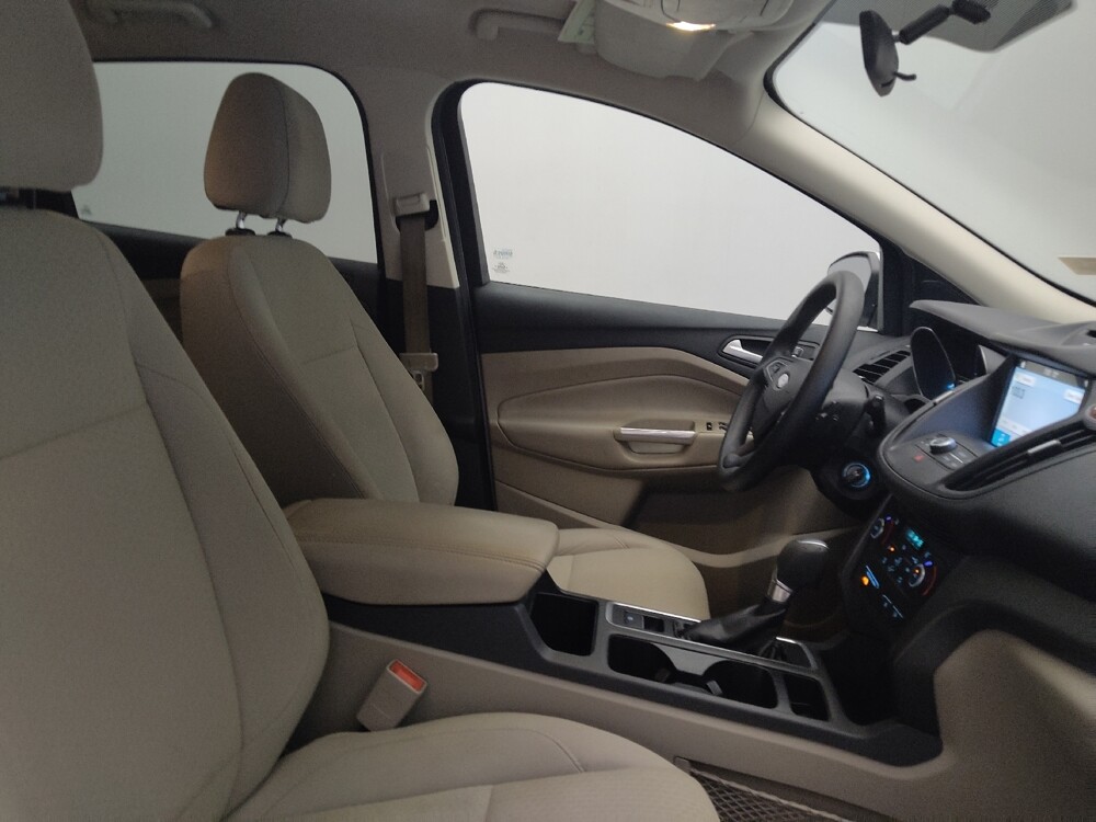 2017 Ford Escape in Conyers, GA 30094 - 18100031 21