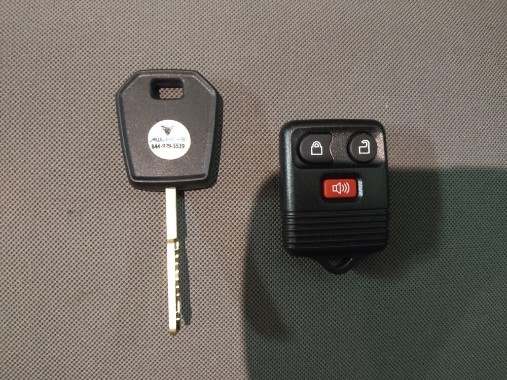 2015 Ford Escape in Jackson, MS 39211 - 18100032 32