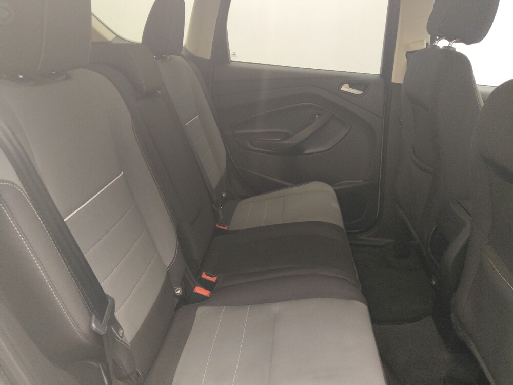 2015 Ford Escape in Jackson, MS 39211 - 18100032 19