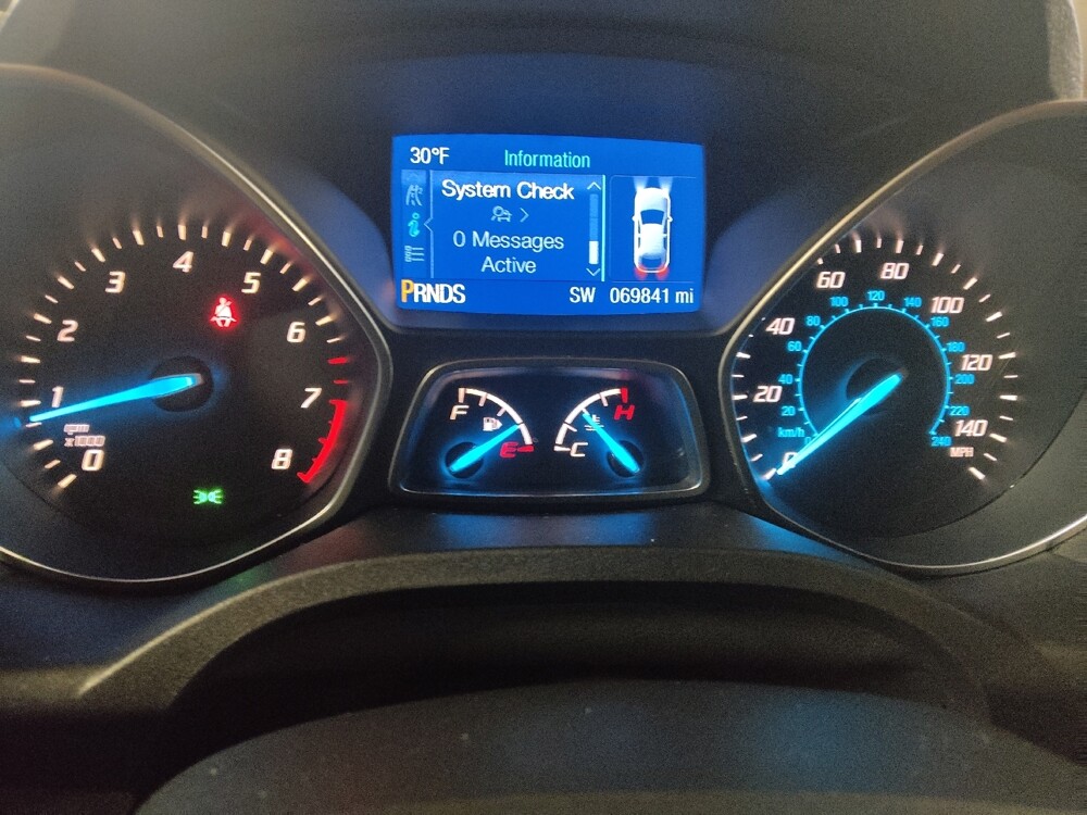 2015 Ford Escape in Jackson, MS 39211 - 18100032 23