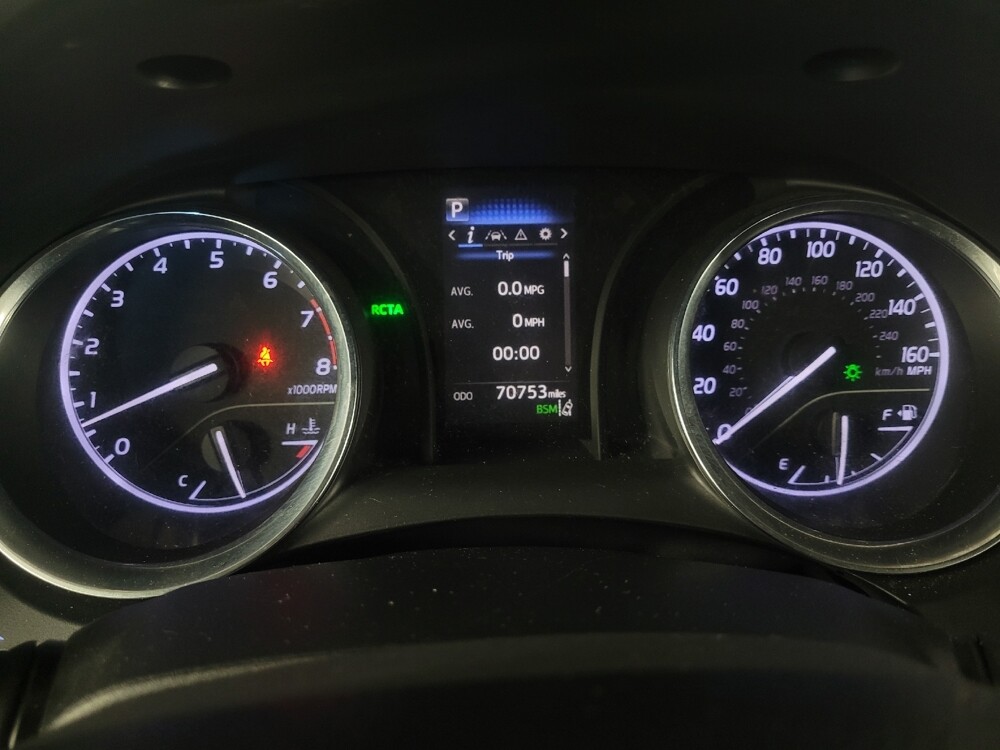 2019 Toyota Camry in Jackson, MS 39211 - 18100034 23