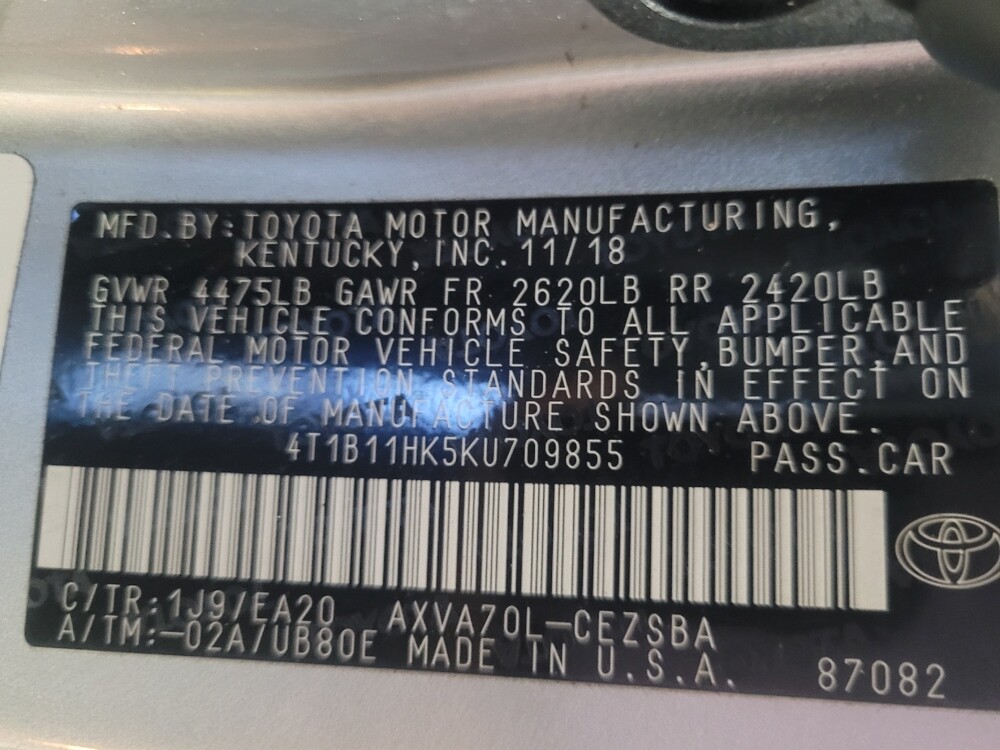 2019 Toyota Camry in Jackson, MS 39211 - 18100034 33