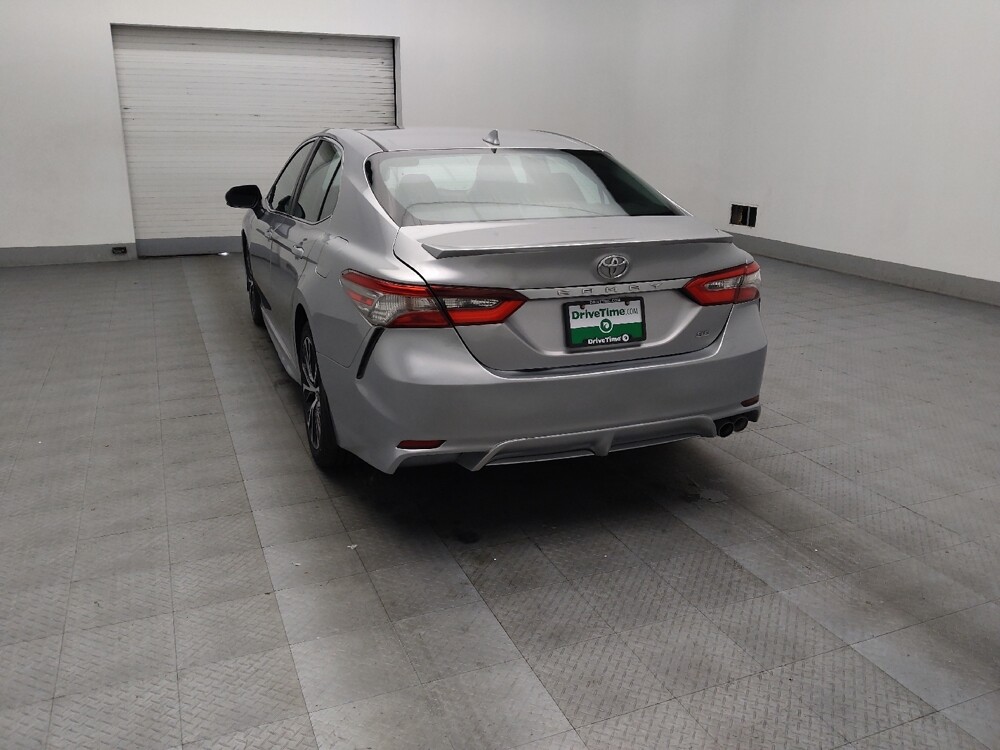 2019 Toyota Camry in Jackson, MS 39211 - 18100034 5