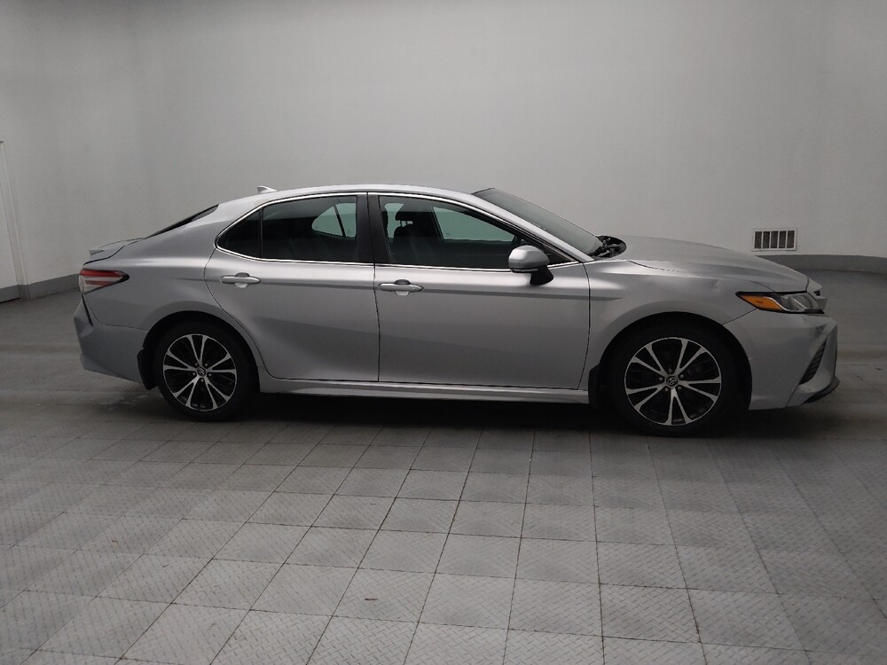 2019 Toyota Camry in Jackson, MS 39211 - 18100034 11