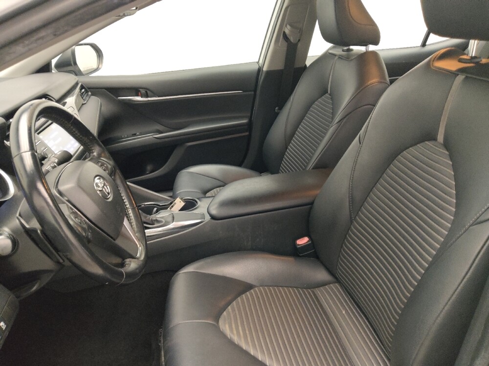 2019 Toyota Camry in Jackson, MS 39211 - 18100034 17