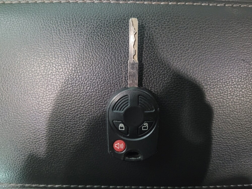 2018 Ford Escape in Marietta, GA 30062 - 18100039 32