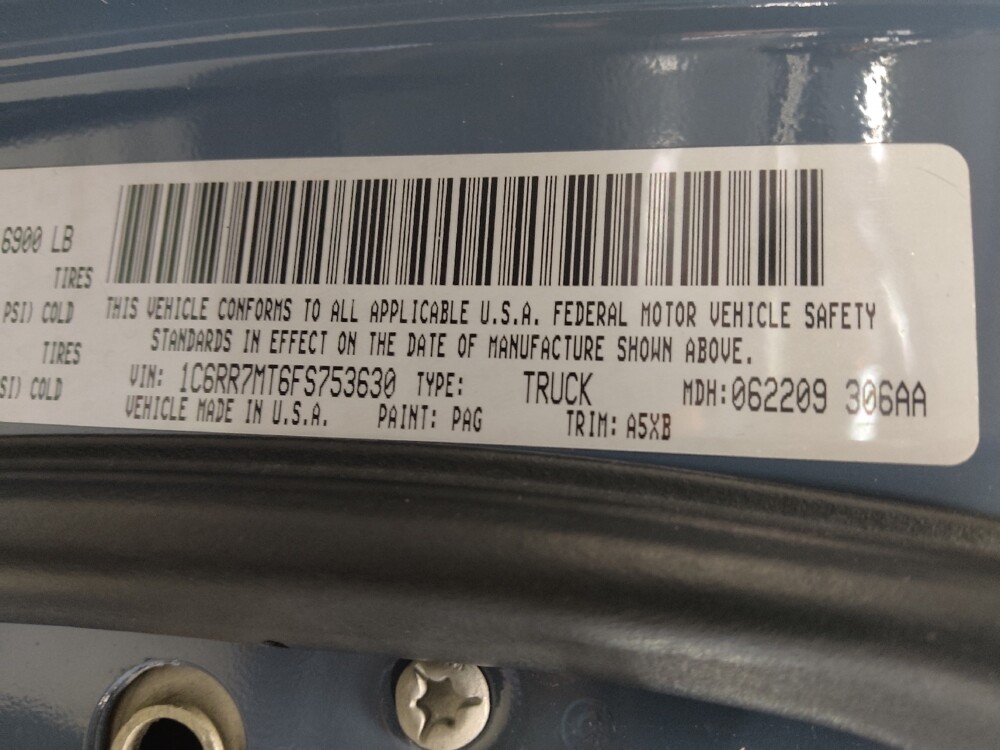 2015 RAM 1500 in Knoxville, TN 37923 - 18100040 33