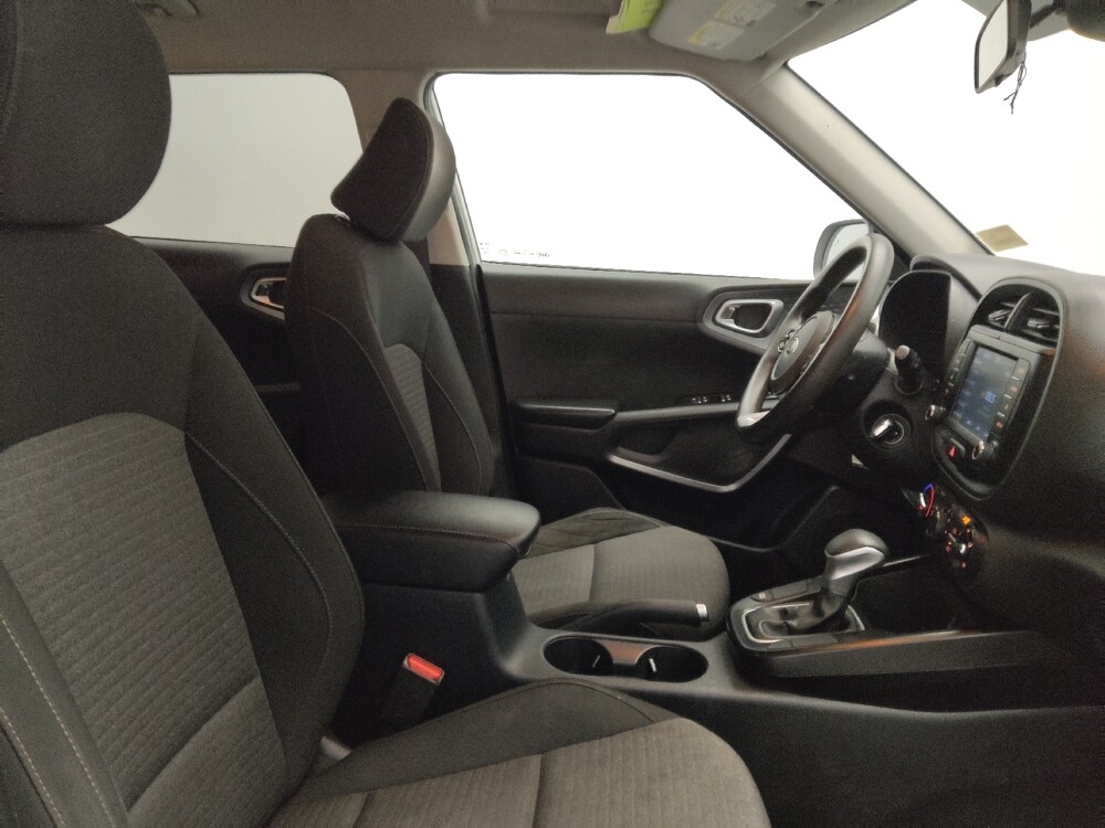 2020 Kia Soul in Jackson, MS 39211 - 18100041 21