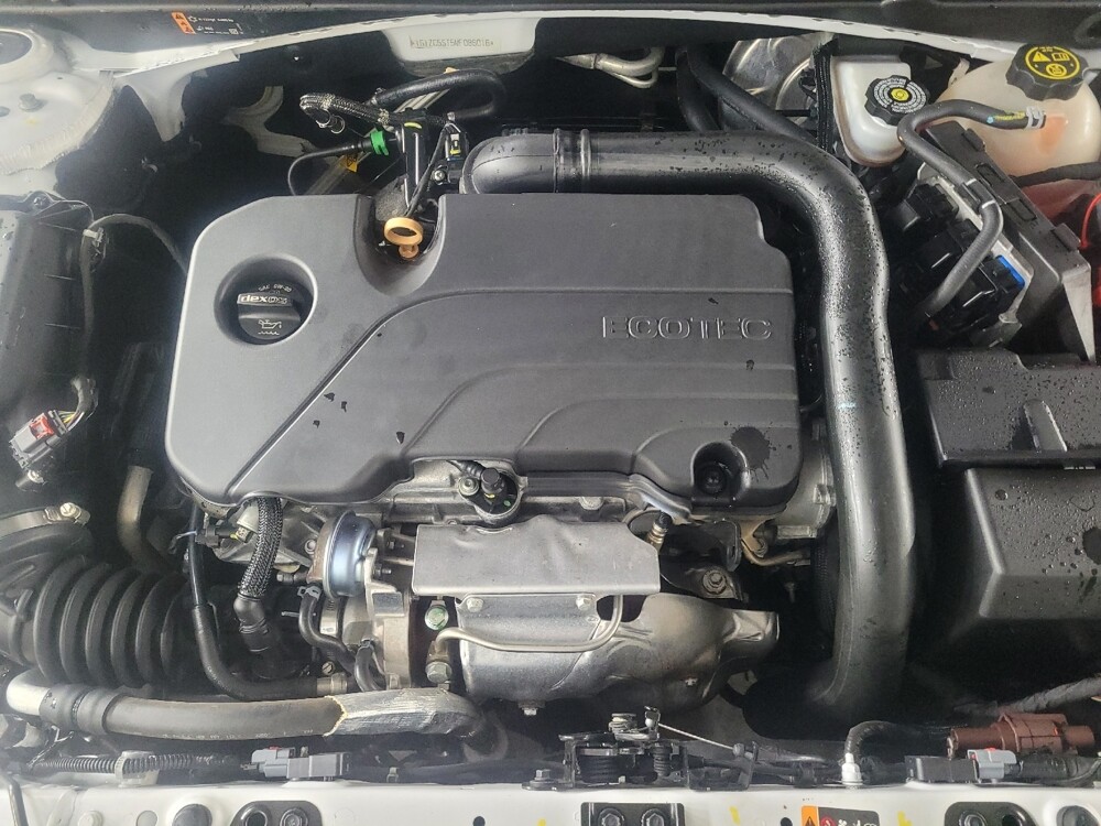 2021 Chevrolet Malibu in Chattanooga, TN 37421 - 18100046 30