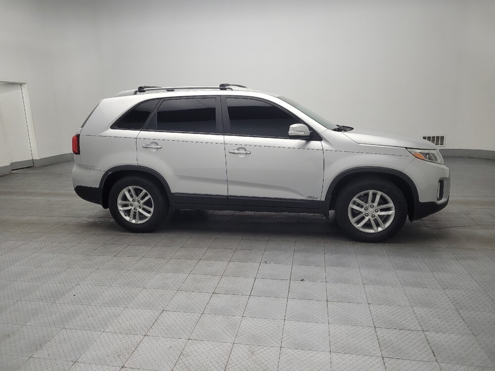2015 Kia Sorento in Jackson, MS 39211 - 18100047 11