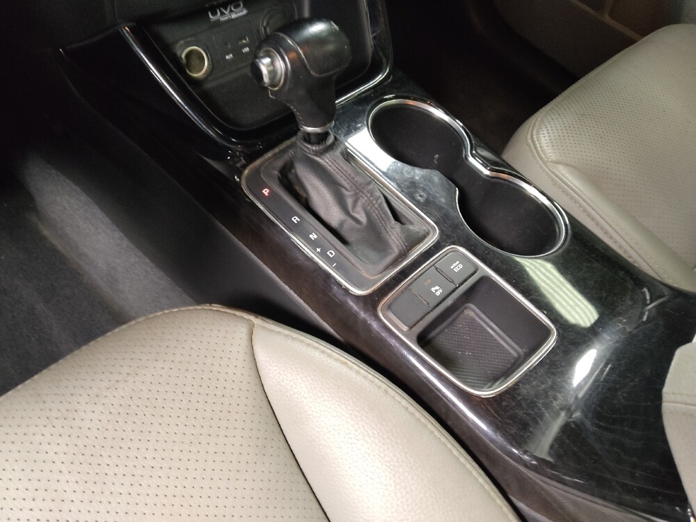 2015 Kia Sorento in Jackson, MS 39211 - 18100047 26